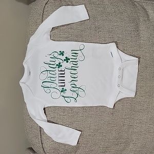 Daddys Little leprechaun onesie